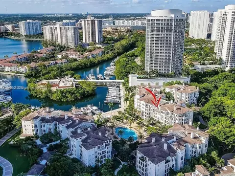 3900 Island Blvd #B-303, Aventura, FL 33160