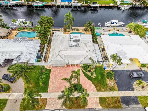 View/Area - 281 SE 3rd Ct, Pompano Beach, FL 33060 photo 2 of 3