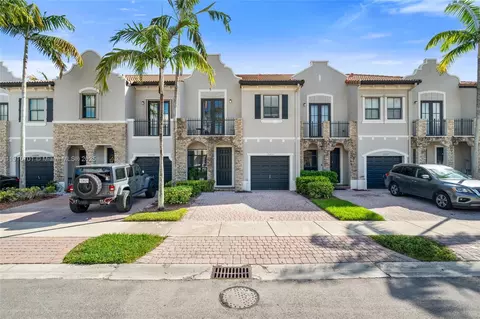 23713 SW 115th Ave, Homestead, FL 33032