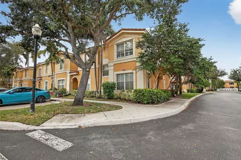 3004 SW 129th Way #150, Miramar, FL 33027