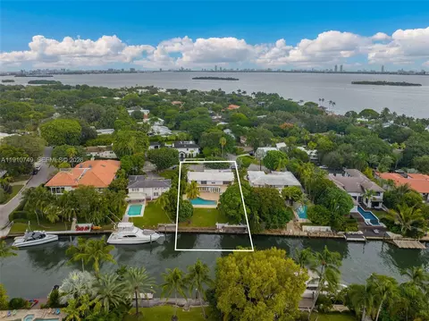 4403 Palm Ln, Miami, FL 33137