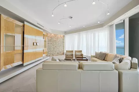 16047 Collins Ave #1104, Sunny Isles Beach, FL 33160