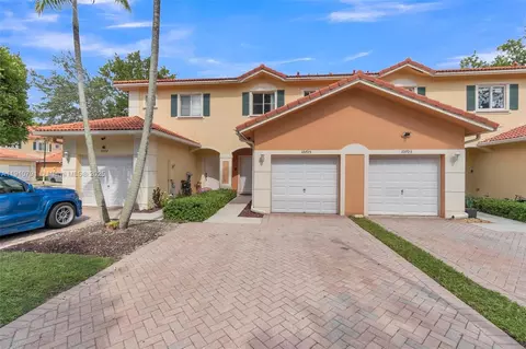 10705 Santa Monica Pl, Tamarac, FL 33321