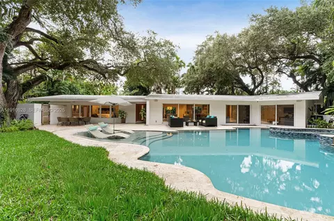1075 NE 99th St, Miami Shores, FL 33138