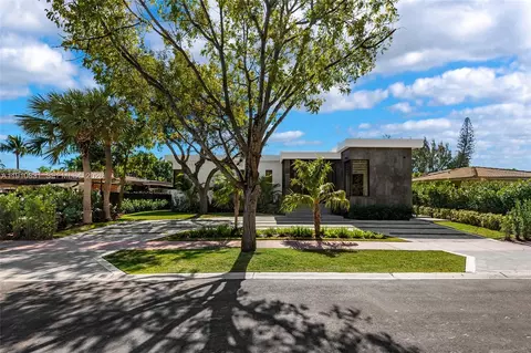 270 N Shore Dr, Miami Beach, FL 33141