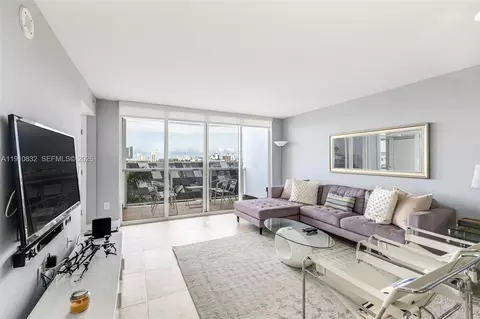 1800 Sunset Harbour Dr #715, Miami Beach, FL 33139