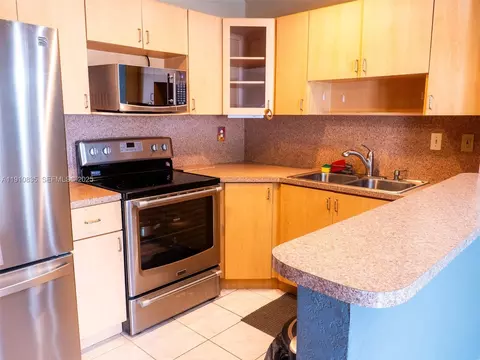 13241 SW 17th Ln #23-4, Miami, FL 33175