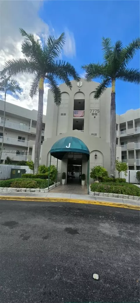 7775 Southampton Ter #305, Tamarac, FL 33321