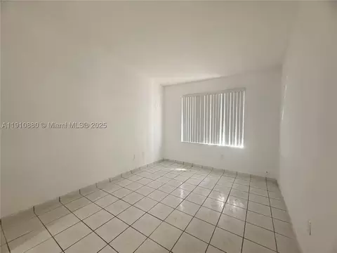 Undisclosed, Hialeah, FL 33015 photo 9