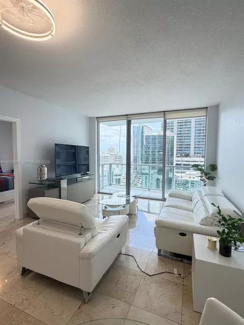1050 Brickell Ave #1904, Miami, FL 33131
