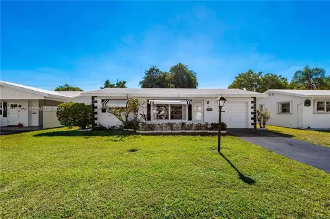 340 Leisure Blvd, Pompano Beach, FL 33064