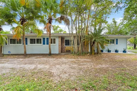 17600 SW 91st Ave, Palmetto Bay, FL 33157
