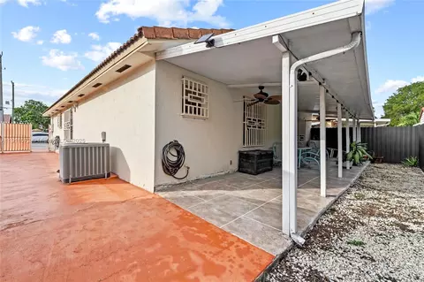 Exterior - 3289 W 76th St, Hialeah, FL 33018 photo 5 of 5