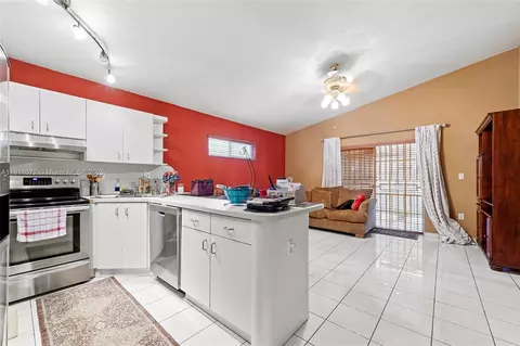 Kitchen - 3289 W 76th St, Hialeah, FL 33018 photo 1 of 2