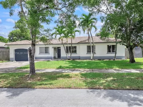 12661 SW 222nd Ter, Miami, FL 33170