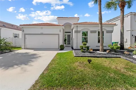 4940 SW 163rd Ave, Miramar, FL 33027
