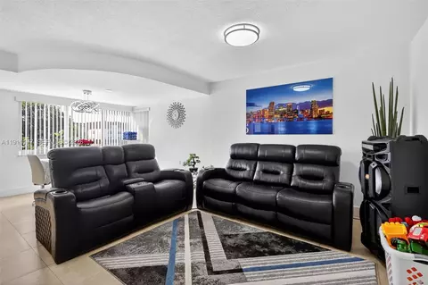 7105 W 13th Ave #201, Hialeah, FL 33014