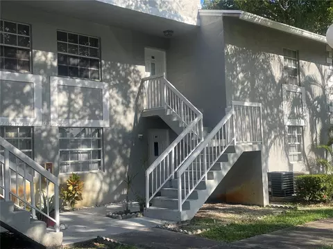 479 NE 210th Cir Ter #101-28, Miami, FL 33179