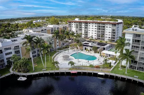 3020 NE 16th Ave #306, Oakland Park, FL 33334