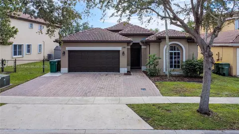 2218 SE 1st St, Homestead, FL 33033
