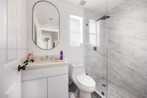 Bath - Undisclosed, Miami, FL 33142 photo 2 of 2