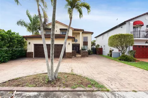 7974 NW 186th Ter, Hialeah, FL 33015