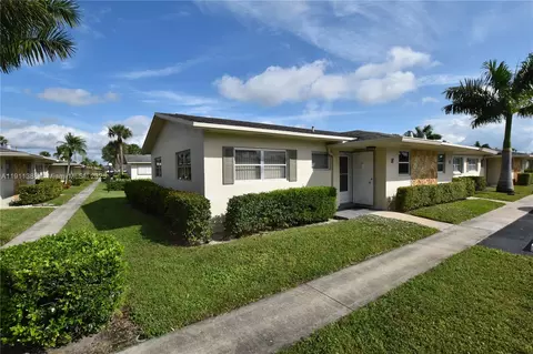2765 Emory Dr #H, West Palm Beach, FL 33415