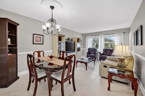 3501 NW 47th Ave #507, Lauderdale Lakes, FL 33319
