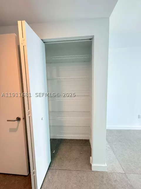 1100 S Miami Ave #2911, Miami, FL 33130