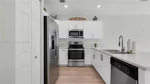 Other - 10547 W 34th Ct, Hialeah, FL 33018 photo 4 of 26