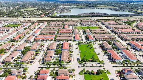 View/Area - 10547 W 34th Ct, Hialeah, FL 33018 photo 9 of 9