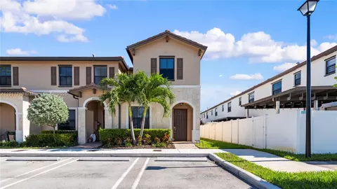 10547 W 34th Ct, Hialeah, FL 33018
