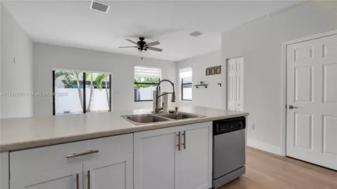 Other - 10547 W 34th Ct, Hialeah, FL 33018 photo 8 of 26