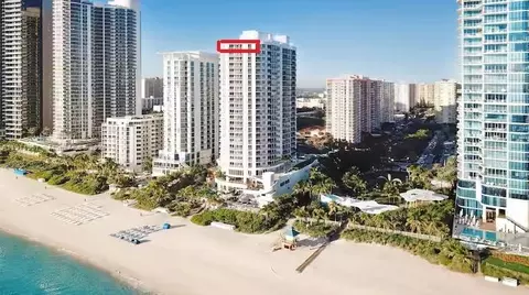 17375 Collins Ave #2701, Sunny Isles Beach, FL 33160