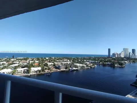 20515 E Country Club Dr #2047, Aventura, FL 33180
