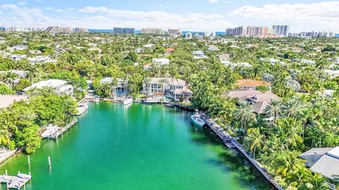 View/Area - 550 Harbor Dr, Key Biscayne, FL 33149 photo 5 of 5