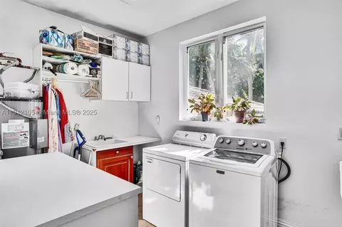 Other - 550 Harbor Dr, Key Biscayne, FL 33149 photo 11 of 12