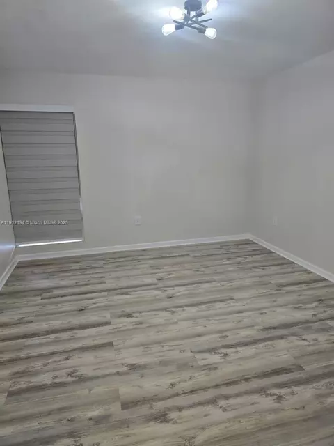 4721 NW 7th St #304-12, Miami, FL 33126