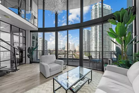 690 SW 1st Ct #2101, Miami, FL 33130