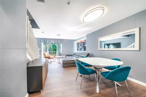 2040 NE 167th St #3-128, North Miami Beach, FL 33162