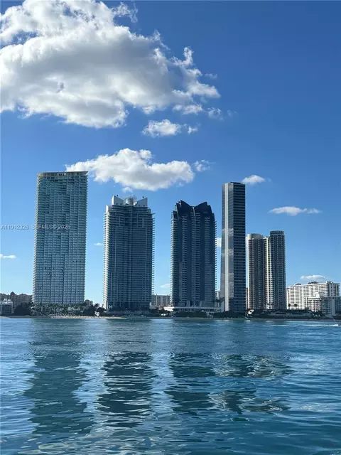 17121 Collins Ave #1905, Sunny Isles Beach, FL 33160