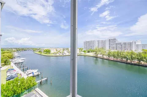 400 Diplomat Pkwy #704, Hallandale Beach, FL 33009