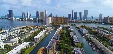 3551 NE 169th St #306, North Miami Beach, FL 33160
