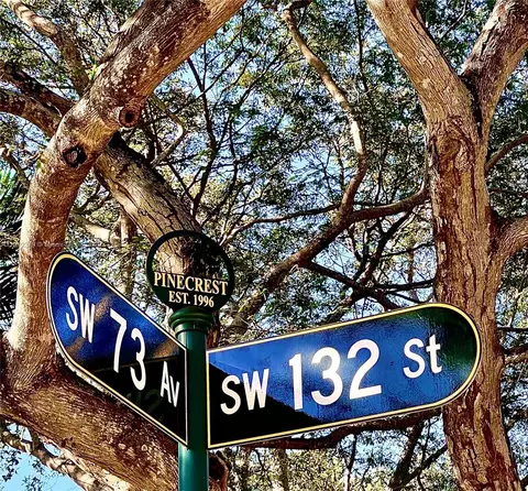 7305 SW 132nd St, Pinecrest, FL 33156