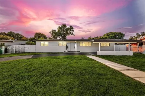 18200 NW 9th Ave, Miami Gardens, FL 33169