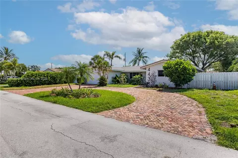 4430 NE 28th Ter, Lighthouse Point, FL 33064