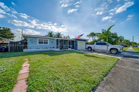 7440 Fillmore St, Hollywood, FL 33024