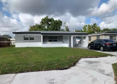 3020 SW 64th Ave, Miramar, FL 33023