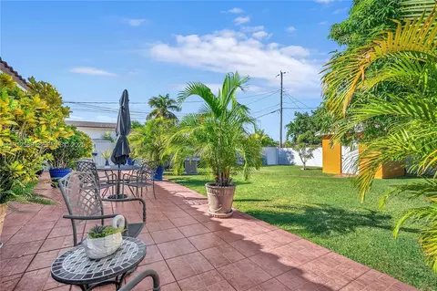 Exterior - 683 W 39th St, Hialeah, FL 33012 photo 7 of 12