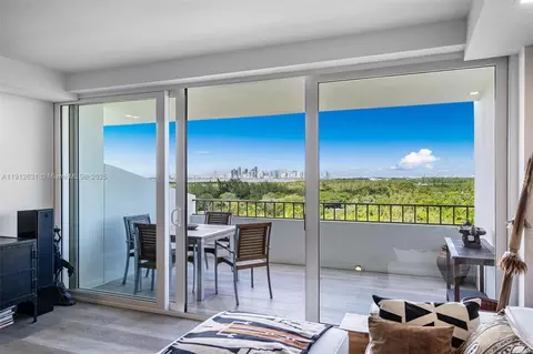 155 Ocean Lane Dr #1002, Key Biscayne, FL 33149